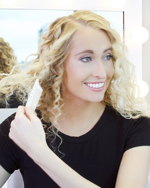 ESC: Priv x E!ssentials Grammy Awards, Shakira